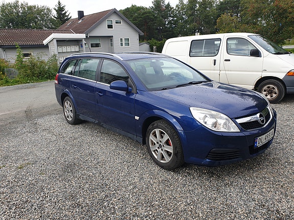 Opel Vectra 2 of 6
