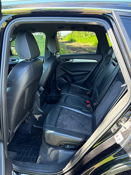 Audi Q5 9 of 13