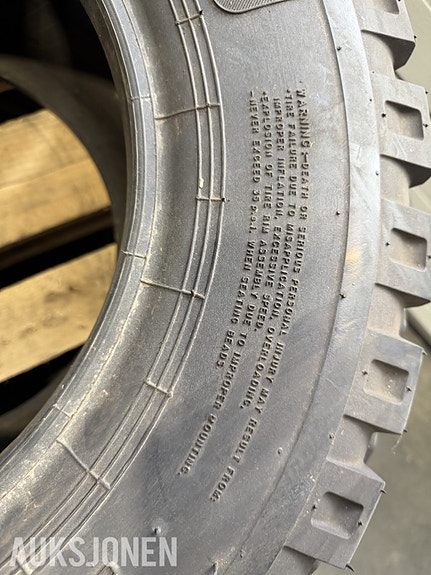 Andre BKT Implement AW-705 14.0/65-16 – 14PR Tubeless redskapsdekk 17 of 17