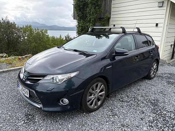 Toyota Auris 16 of 23