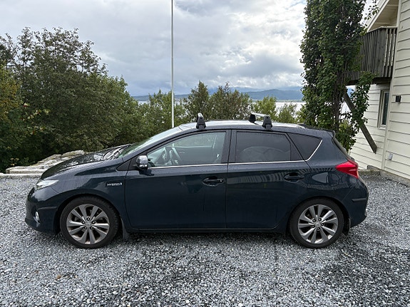 Toyota Auris 3 of 23