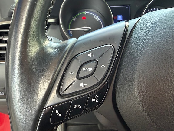 Toyota C-HR 26 of 26