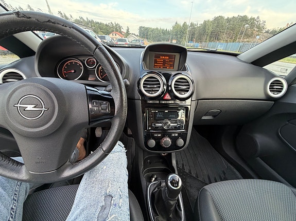 Opel Corsa 26 of 26
