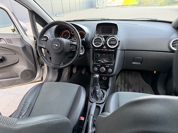 Opel Corsa 19 of 26