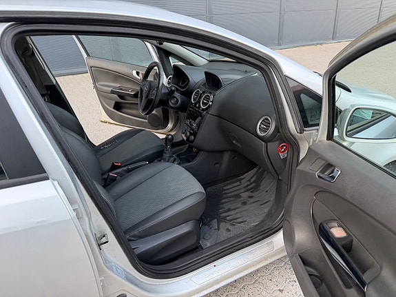 Opel Corsa 20 of 26