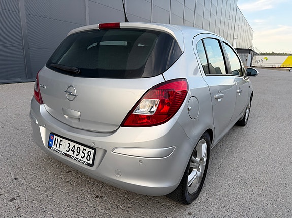 Opel Corsa 7 of 26
