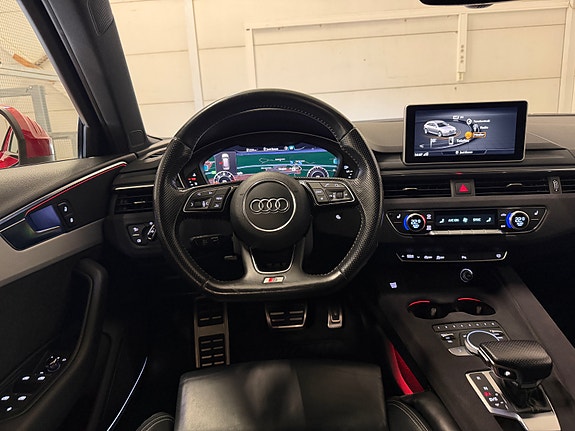 Audi A4 15 of 30