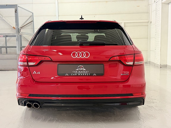Audi A4 5 of 30