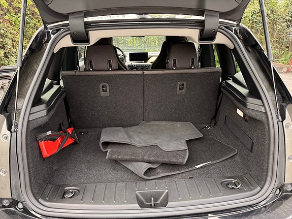 BMW i3 13 of 13
