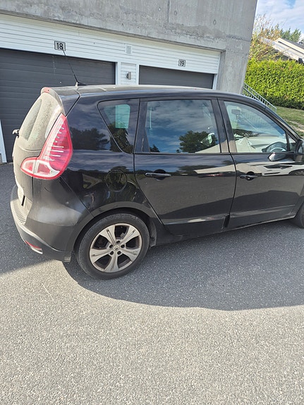 Renault Scenic III 7 of 13
