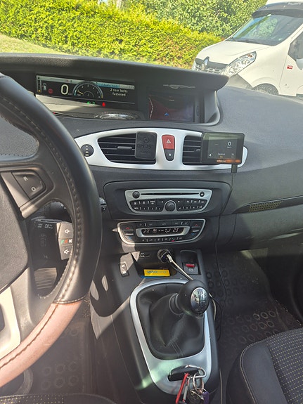Renault Scenic III 11 of 13