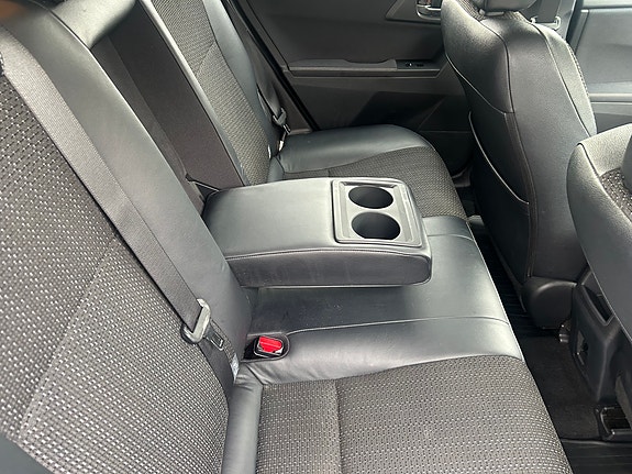 Toyota Auris 16 of 30