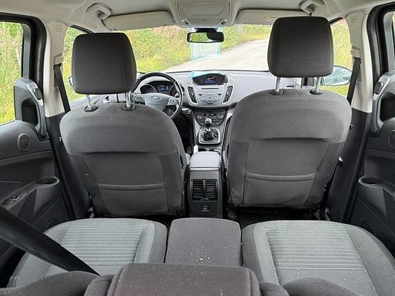 Ford Grand C-MAX 6 of 8