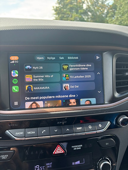 Hyundai IONIQ 13 of 14