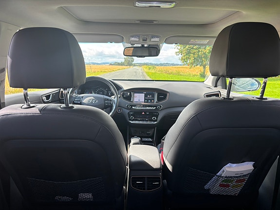 Hyundai IONIQ 6 of 14