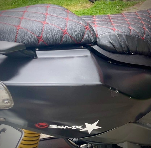 Aprilia SR 50 5 of 8