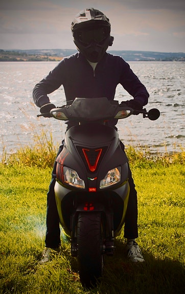 Aprilia SR 50 8 of 8