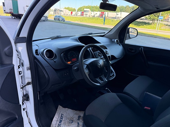 Renault Kangoo Maxi 14 of 26