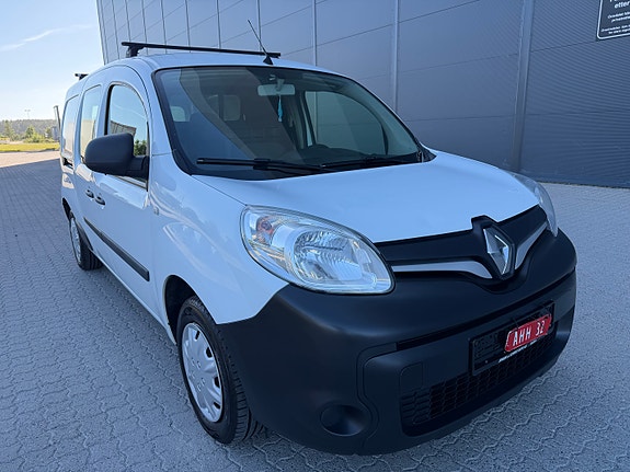 Renault Kangoo Maxi 3 of 26