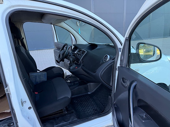 Renault Kangoo Maxi 20 of 26