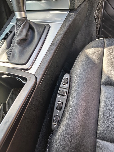 Mercedes-Benz C200 10 of 19