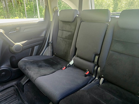 Honda CR-V 20 of 29