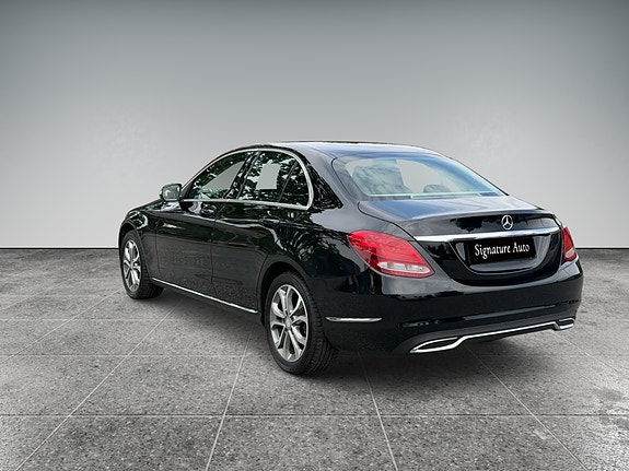 Mercedes-Benz C180 3 of 21