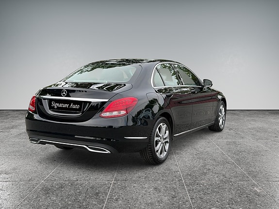 Mercedes-Benz C180 4 of 21