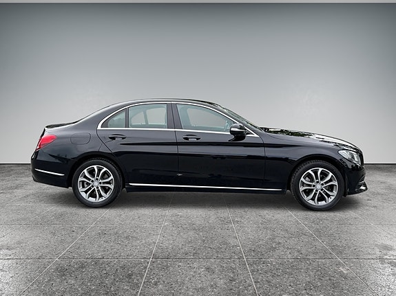 Mercedes-Benz C180 5 of 21
