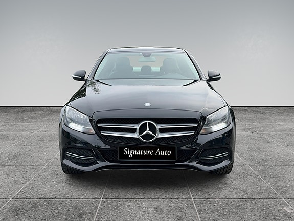 Mercedes-Benz C180 7 of 21