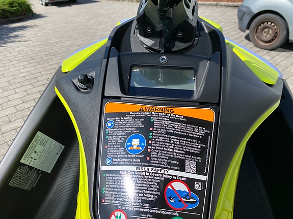 Seadoo Spark Trixx 2024, kun 24 timer! Inkludert 2026 modell Respo tilhenger 13 of 15