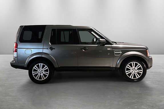 Land Rover Discovery 4 10 of 30