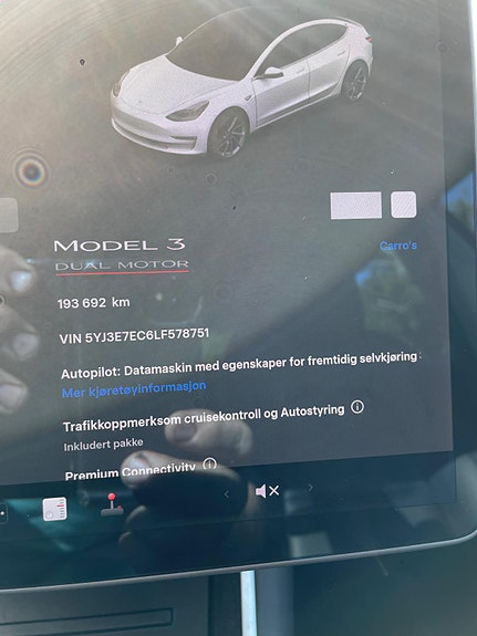 Tesla Model 3 8 of 14