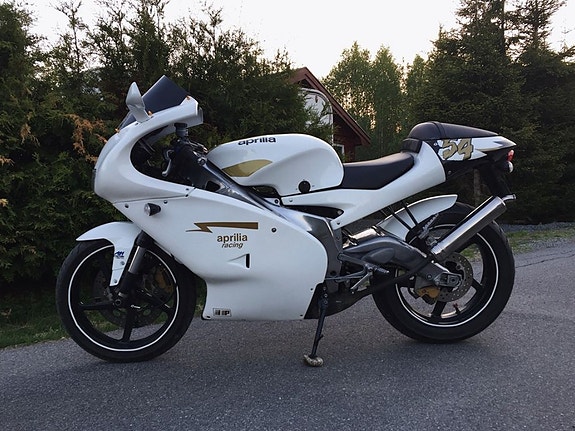 Aprilia RS 125 2 of 6