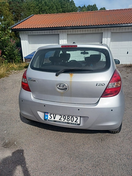 Hyundai i20 4 of 5