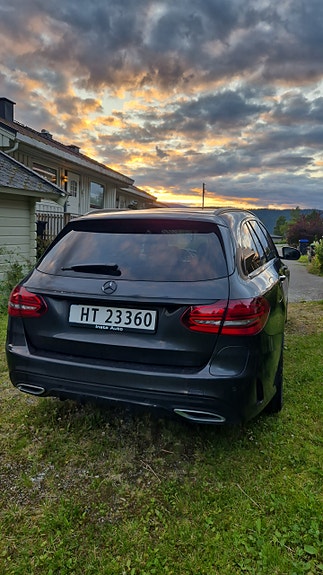 Mercedes-Benz C300 de 6 of 13