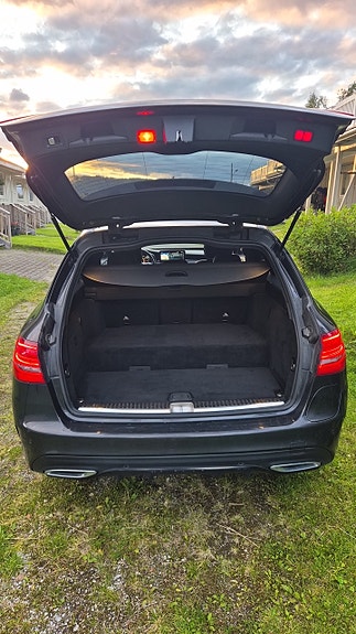 Mercedes-Benz C300 de 7 of 13