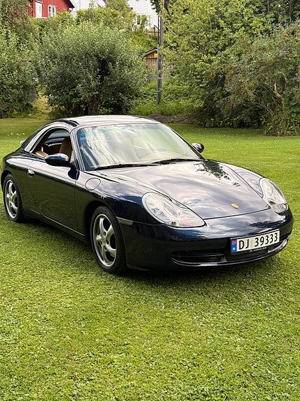 Porsche 911 11 of 14