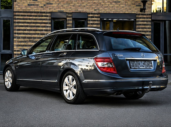 Mercedes-Benz C200 d 19 of 30