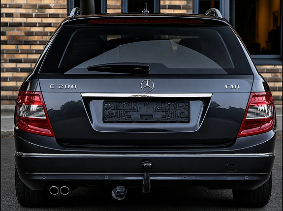Mercedes-Benz C200 d 17 of 30