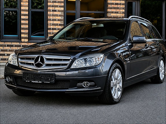 Mercedes-Benz C200 d 2 of 30