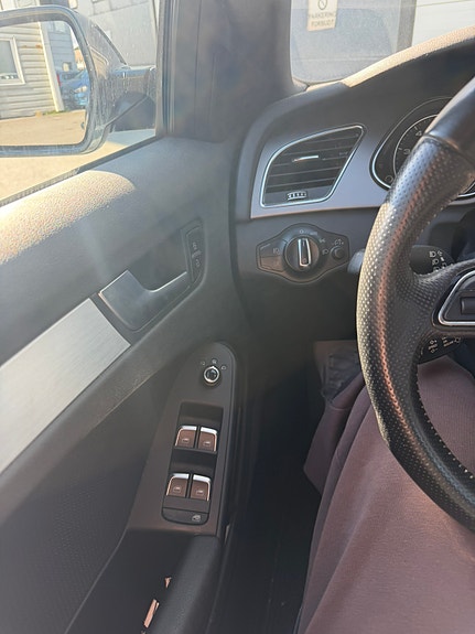 Audi A4 4 of 30