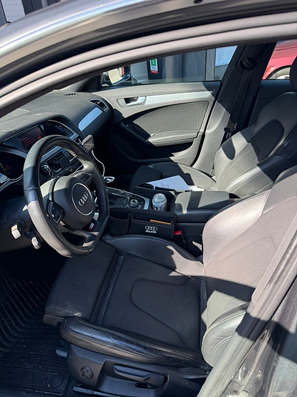 Audi A4 7 of 30