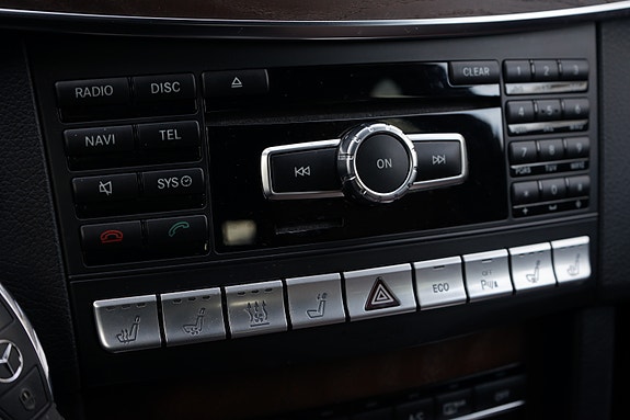 Mercedes-Benz E350 d 27 of 30