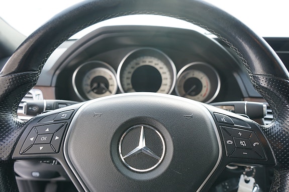 Mercedes-Benz E350 d 24 of 30