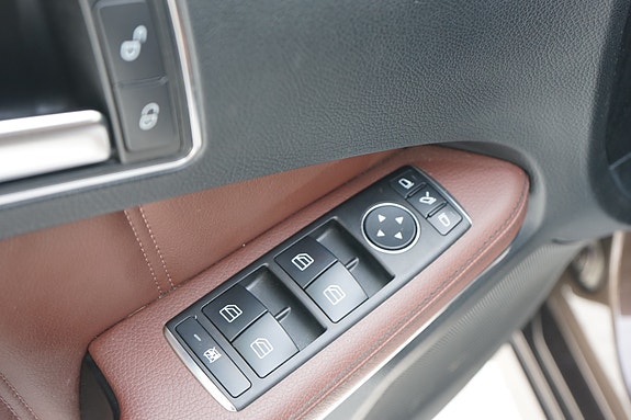 Mercedes-Benz E350 d 20 of 30