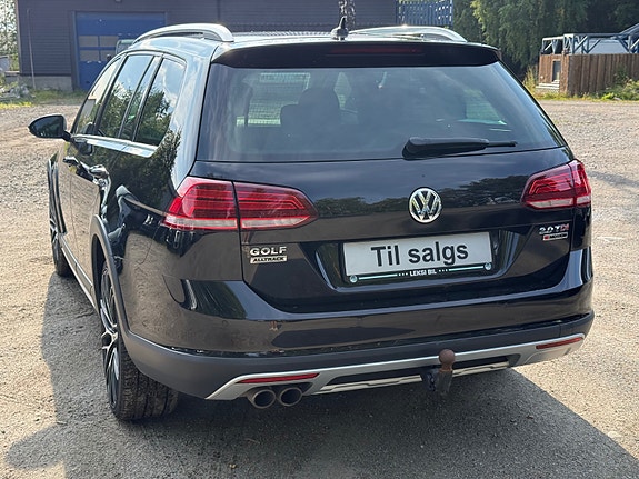 Volkswagen Golf Alltrack 13 of 30