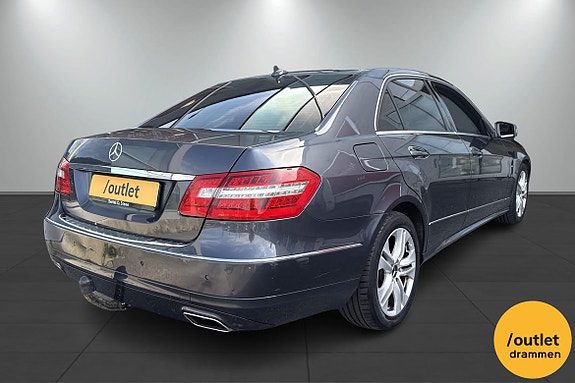 Mercedes-Benz E220 6 of 21