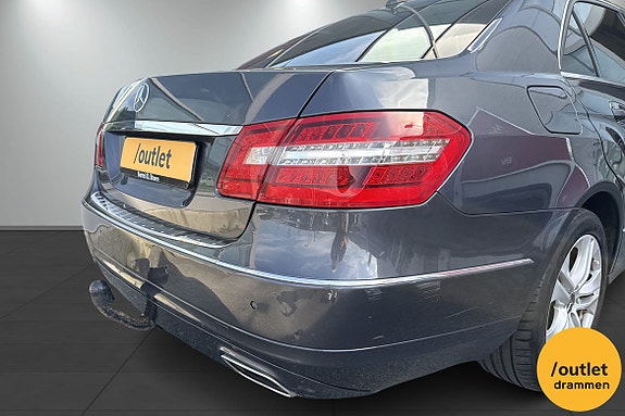 Mercedes-Benz E220 18 of 21