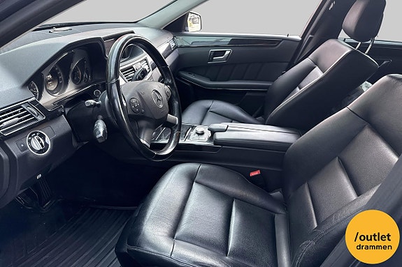 Mercedes-Benz E220 21 of 21